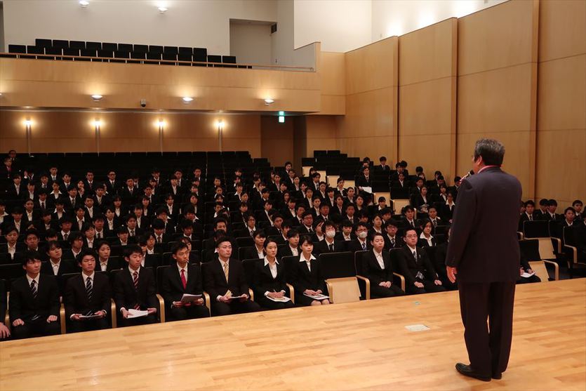 社会につなごう 甲南の絆　～2017年度 OB・OG懇談会開催～