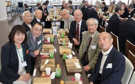 甲南大学入学宣誓式・卒業生昼食会