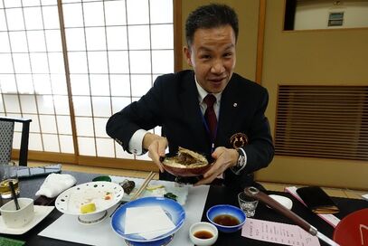 明石甲南会 秋例会「淡路島・鯛グルメとうず潮クルーズ」日帰りバスツアー 開催報告